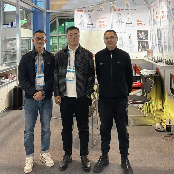 AutoMechaniCheanika 2024 Frankfurt ເຢຍລະມັນແລະໂຄມໄຟທີ່ຫຼູຫຼາຟຸ່ມເຟືອຍ